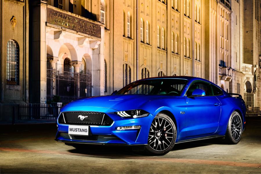  Ford Mustang GT Fastback 2018 года  (LA) (фото 25 из 28)